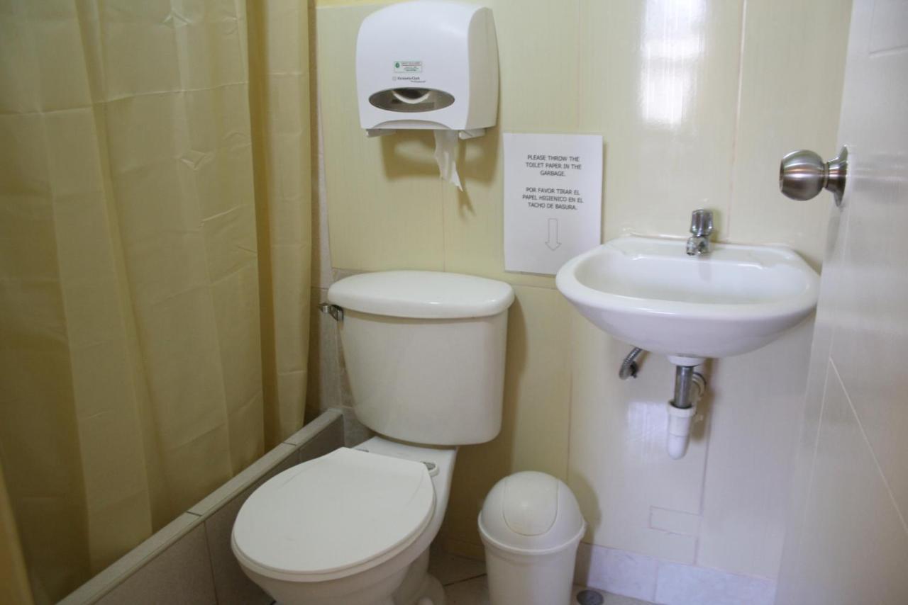 Lion Backpackers Guest house Lima